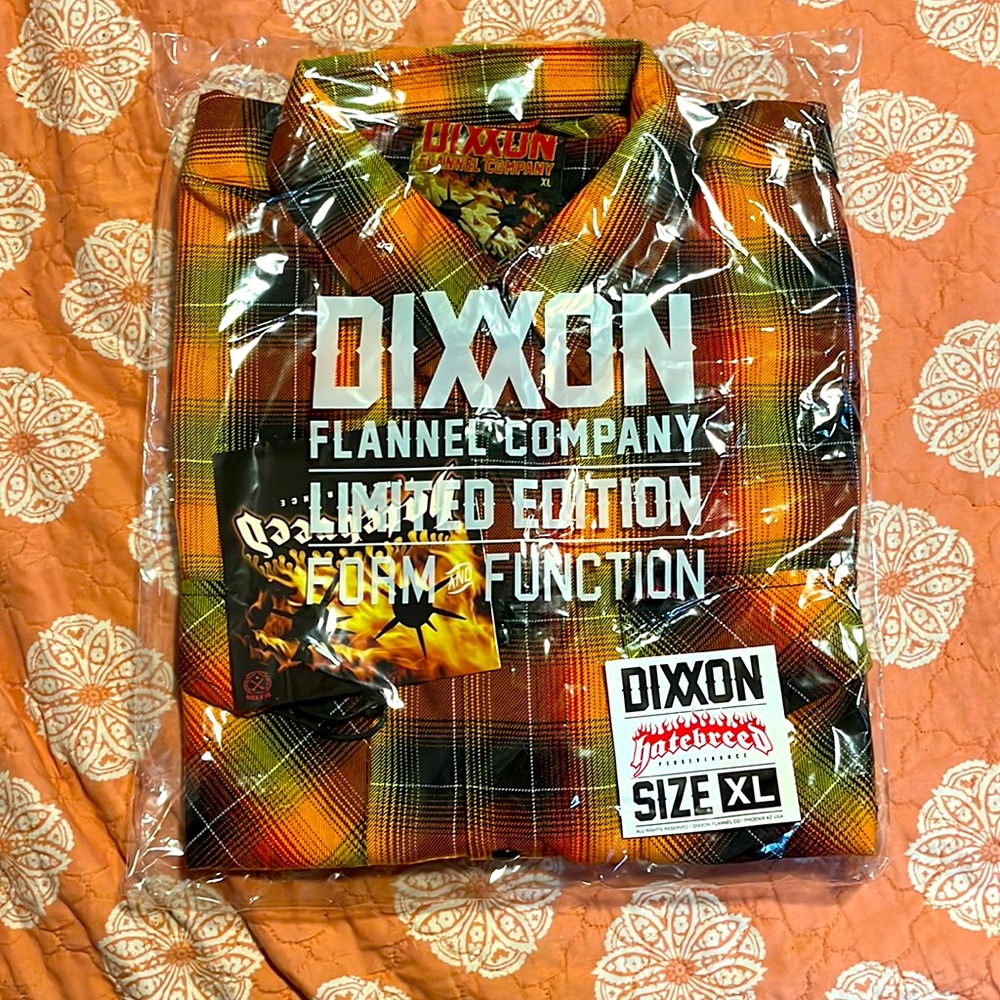 Men XL Dixxon Hatebreed  flannel